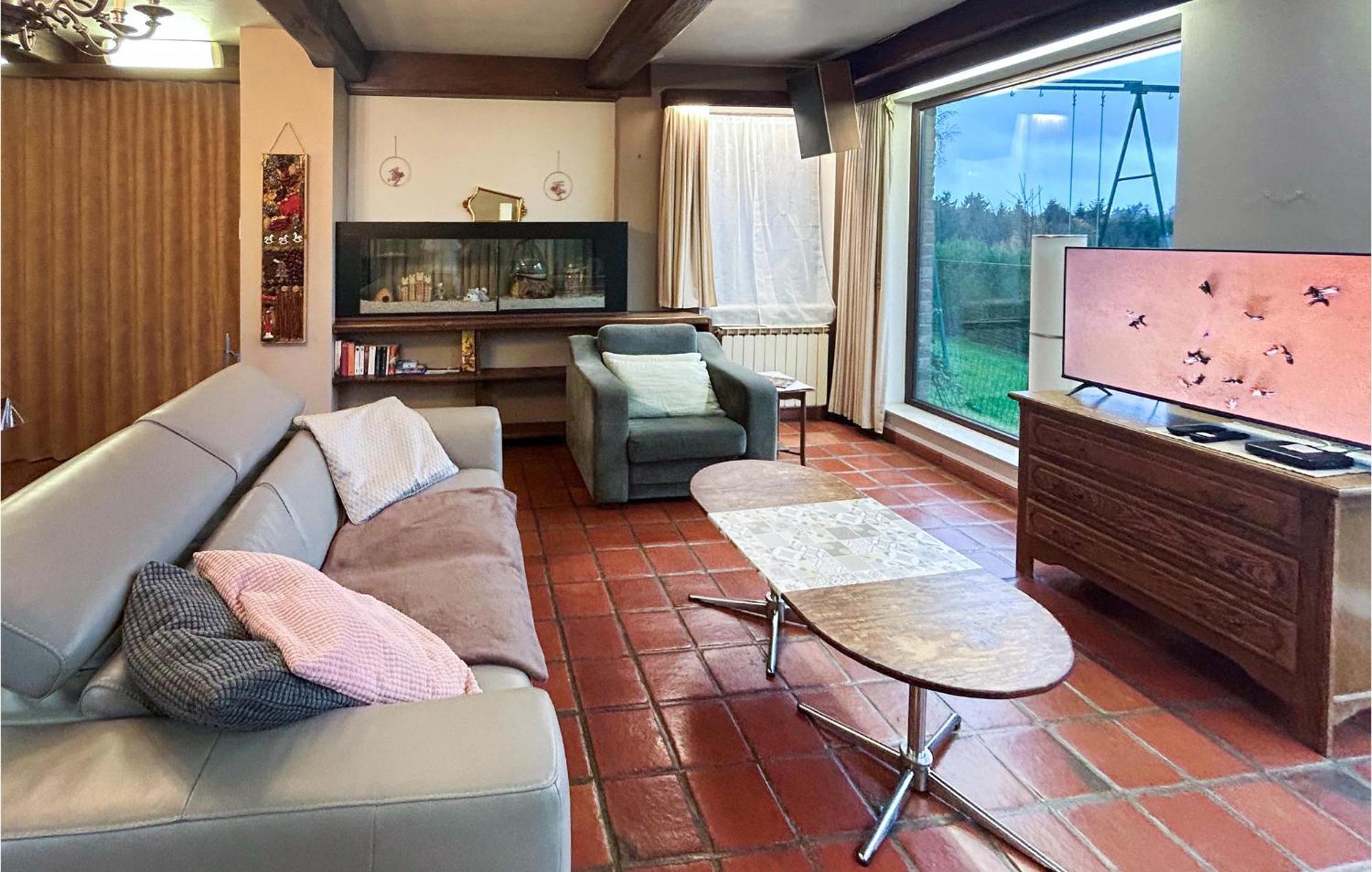 Stunning Apartment In Bastogne With Wifi Exterior foto